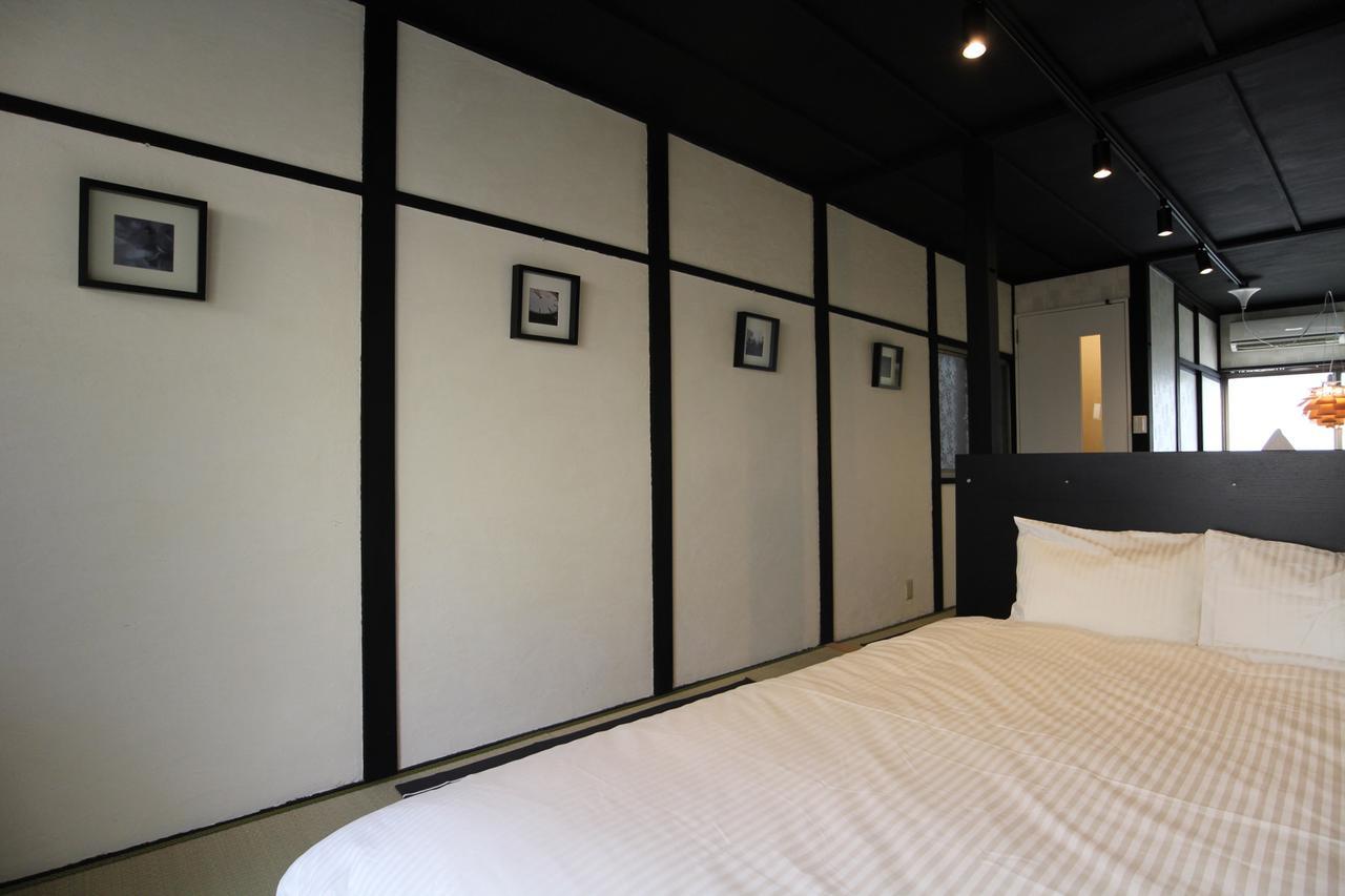 Sekai Hotel Tsuki Ōsaka Exterior foto